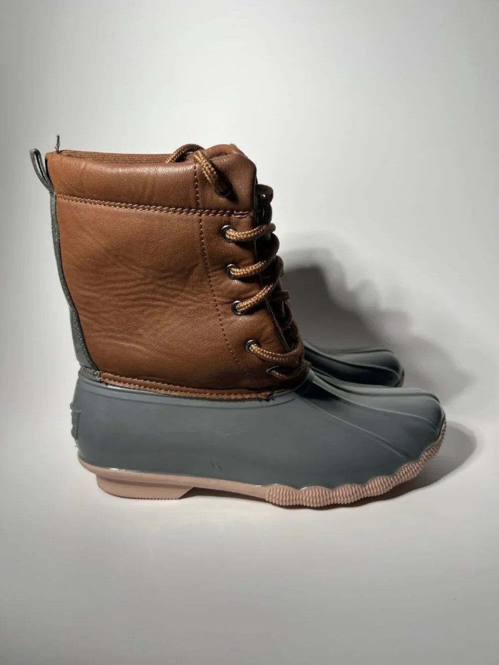 Jessica Carlyle details boots owned